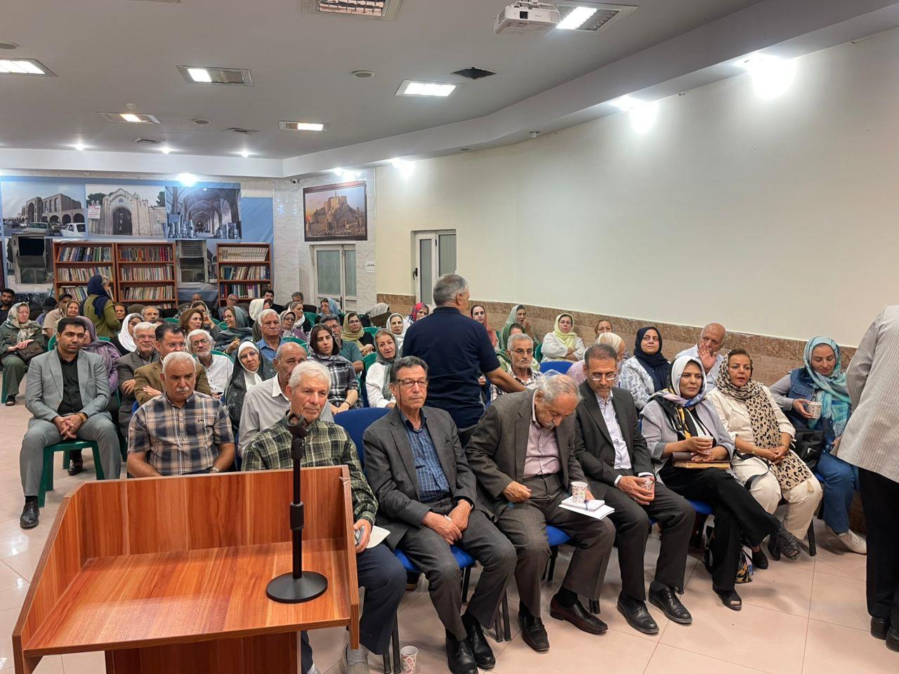 روسای کانونهای بازنشستگی استان اصفهان جهت بازدید از مجموعه خانه امیدبازنشستگان به استان کرمان سفرکرد...