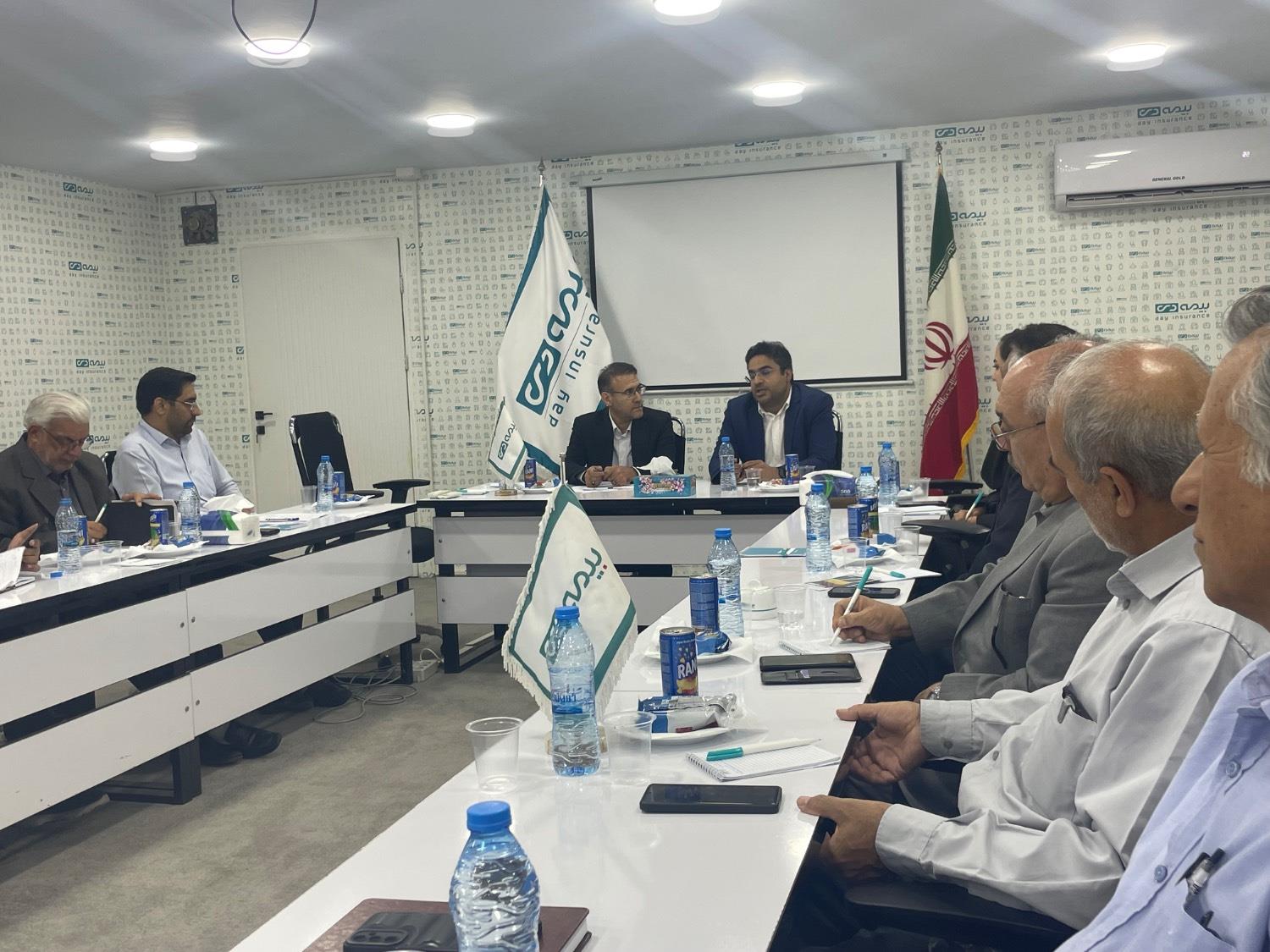 برگزاری نخستین نشست هماهنگی صندق بازنشستگی کشوری و بیمه دی در استان کرمان