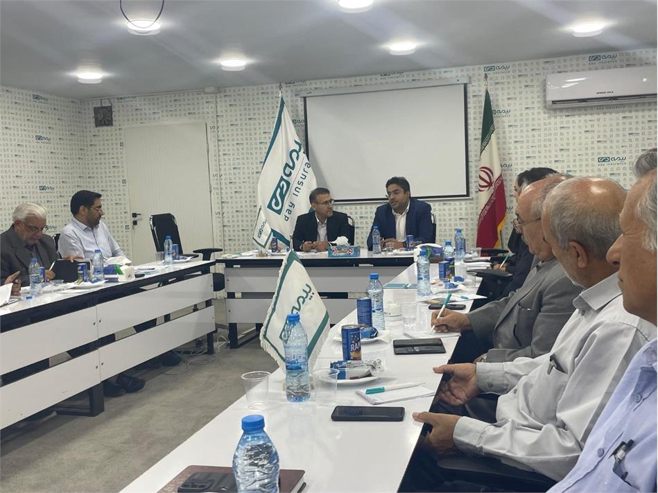 برگزاری نخستین نشست هماهنگی صندق بازنشستگی کشوری و بیمه دی در استان کرمان